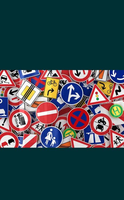 Дорожные знаки в ассортименте