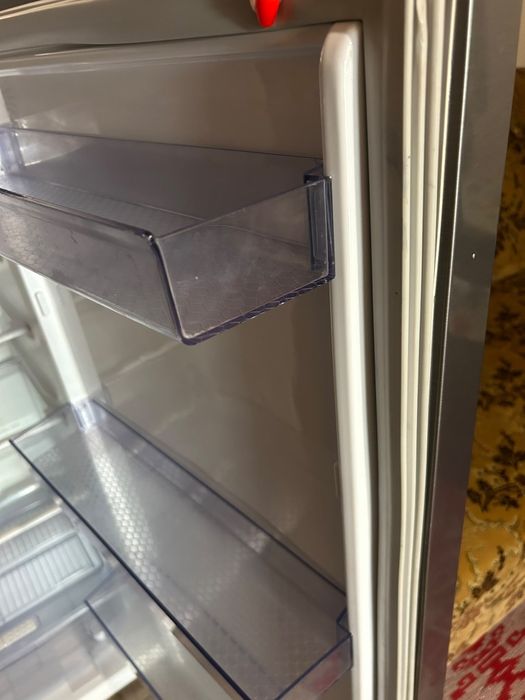Frigider Beko 306 l capacitate