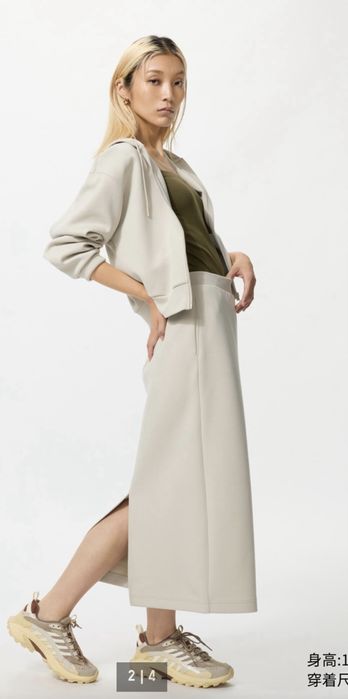 Платье, юбки от Uniqlo