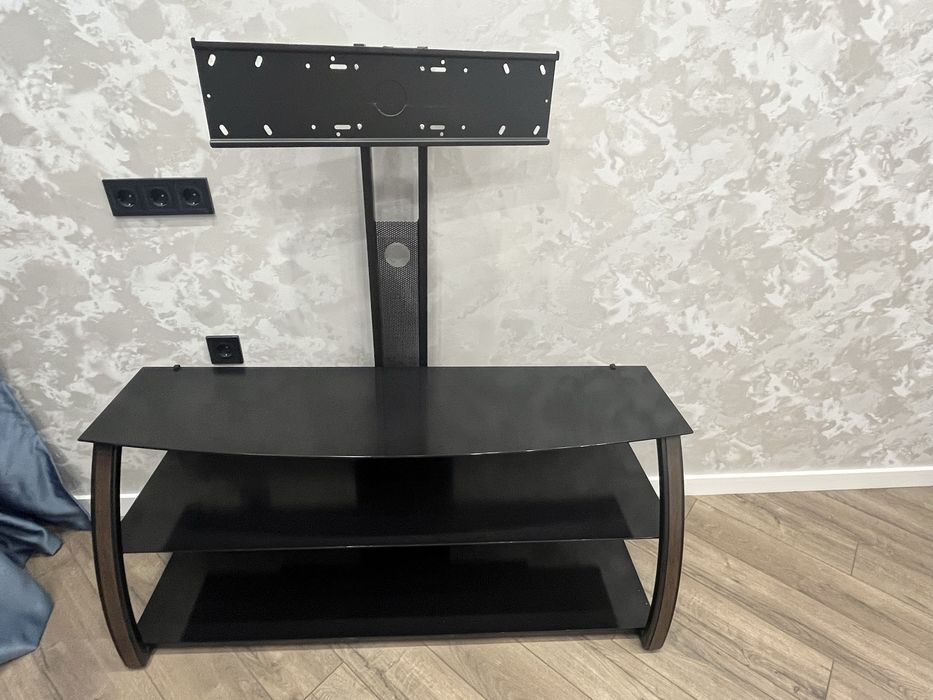 Подставка под ТВ