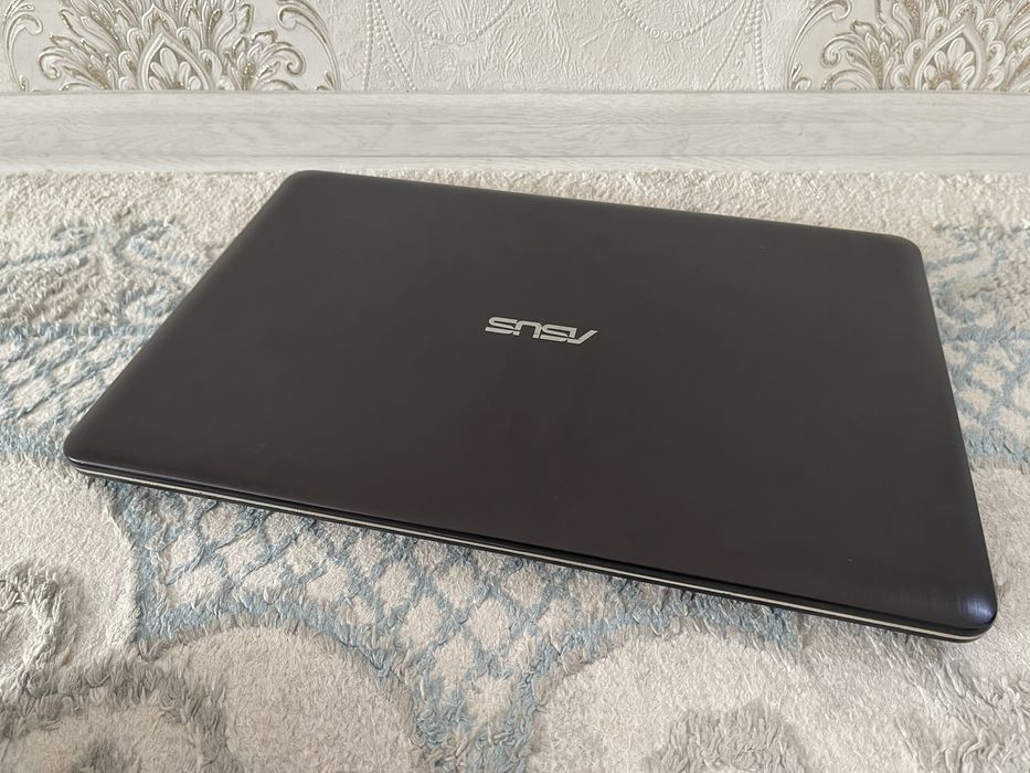 Продам ноутбук Asus X540L