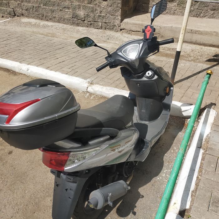 Мопед 125 куб 8 про макс. Стоит в Астане. Продам или обмен