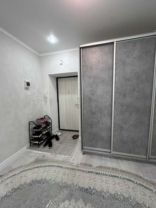 Продам 3х комн кв Батыс с ремонтом