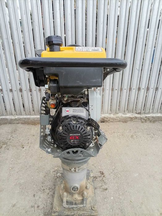 Vănd Mai compactor BS60-4AS WACKER NEUSON, motor Honda GXR120,