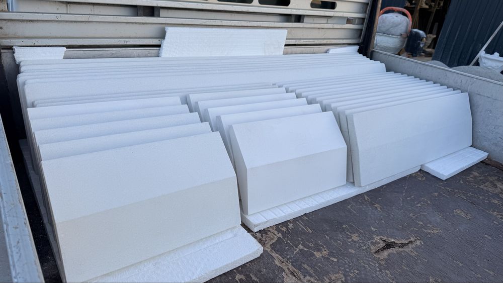 Vand coame si capace de gard avem orice dimensiune si model va doriti