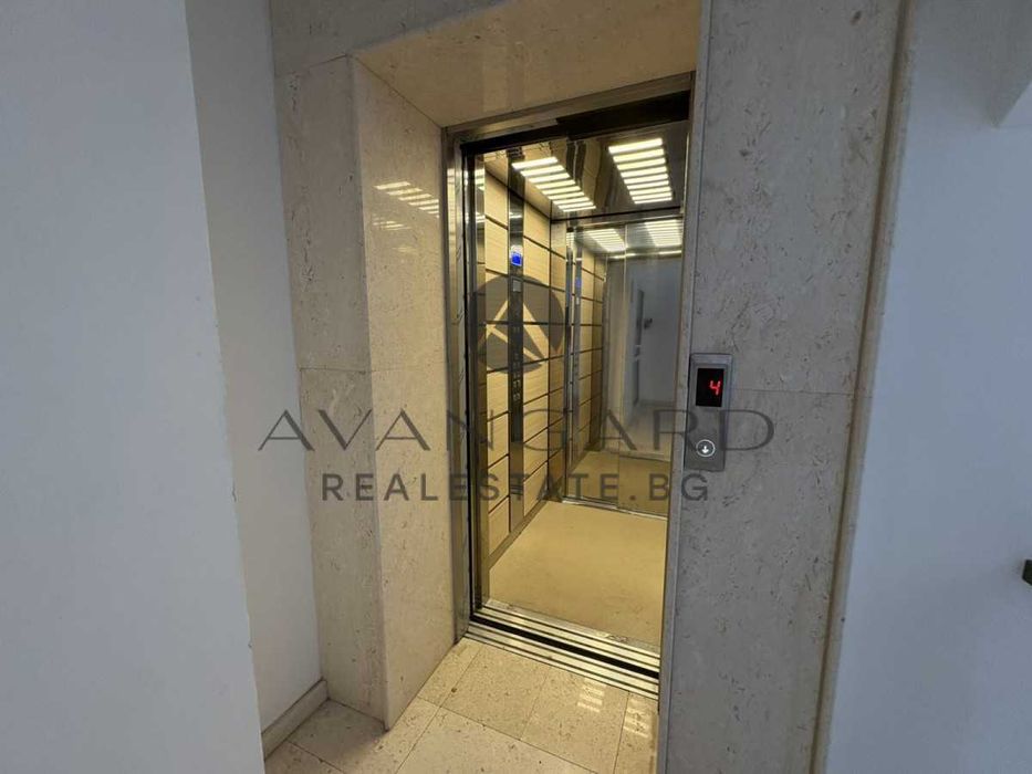 Продава се Двустаен апартамент в Пловдив, Христо Смирненски - 70 кв.м за 2715 €/кв.м - Снимка #11