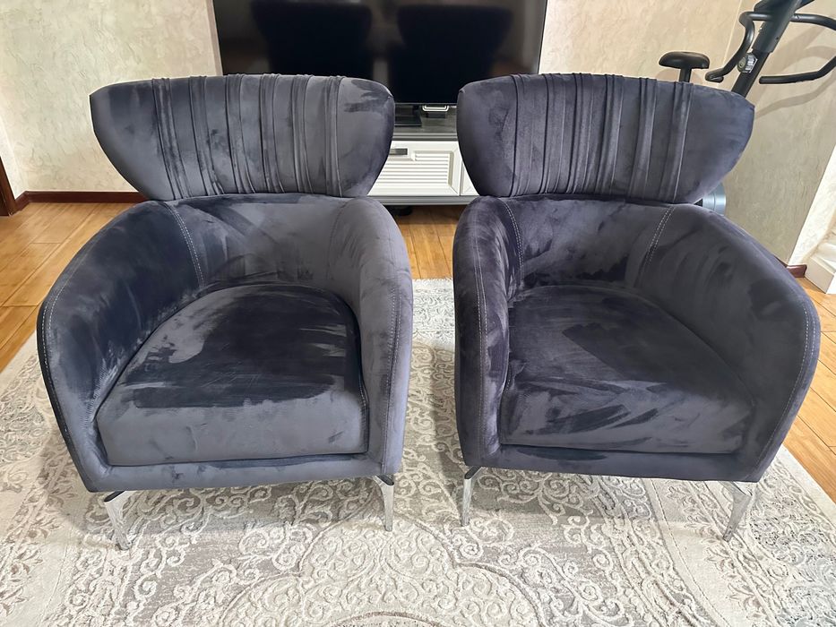 Продам два кресла