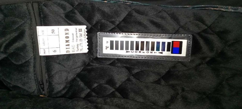 Kurtka, yap yangi, 1 marotaba ham ko'chaga kiyilmagan 50-razmer