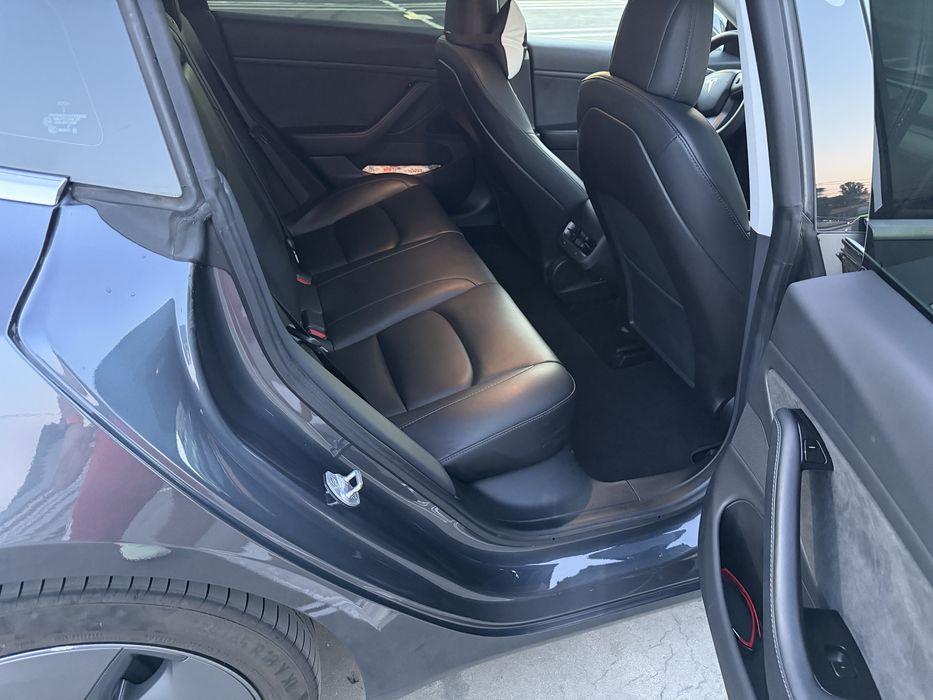 Tesla Model 3 Dual Motor Long Range