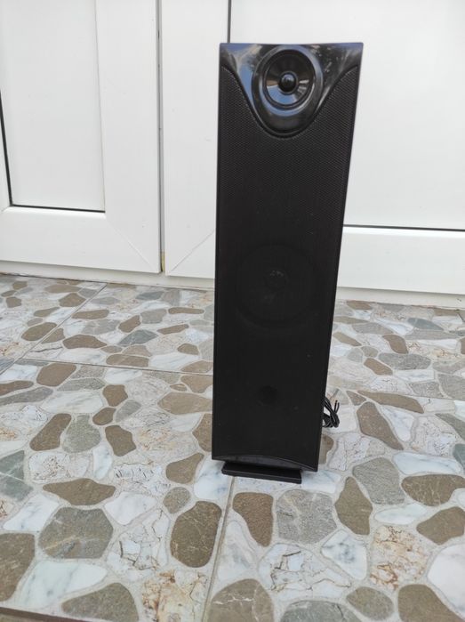 Satelit Sistem Subwoofer