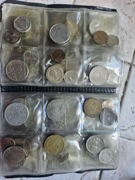 Продам монеты коллекционные