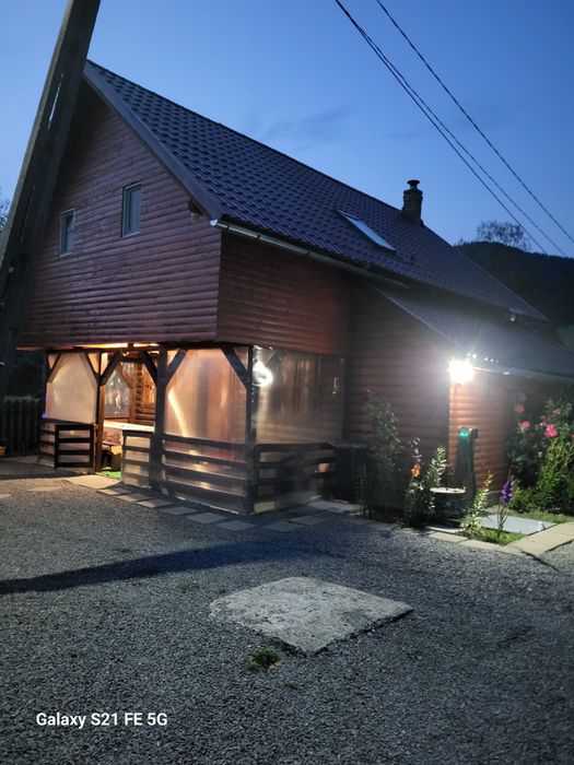 Cabana de închiriat cu ciubar