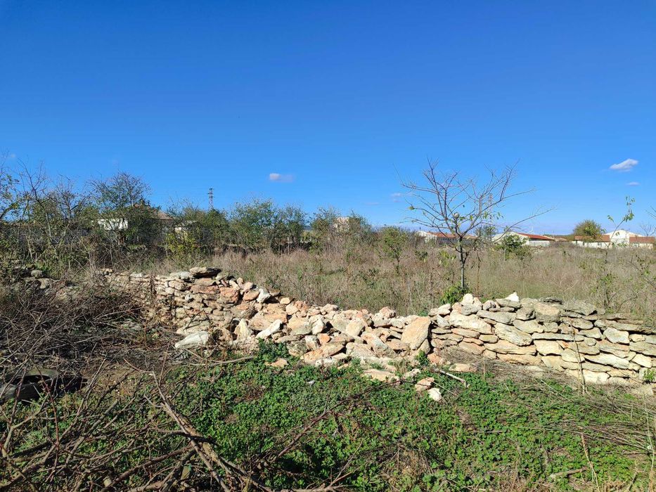 Продава се Парцел в с. Българево, Област Добрич - 3890 кв.м за 17 €/кв.м - Снимка #3