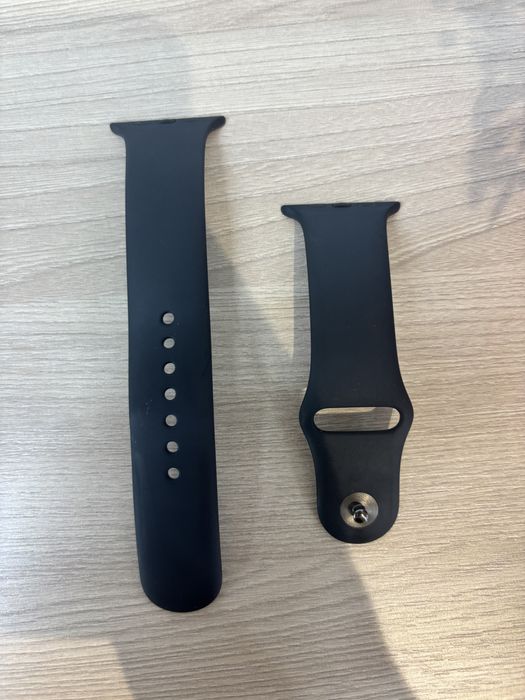Продам оригинальный ремешок Apple Watch SE
