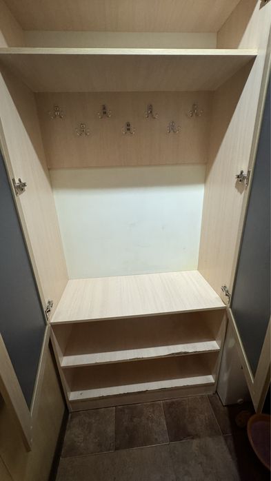 Прихожка срочно!