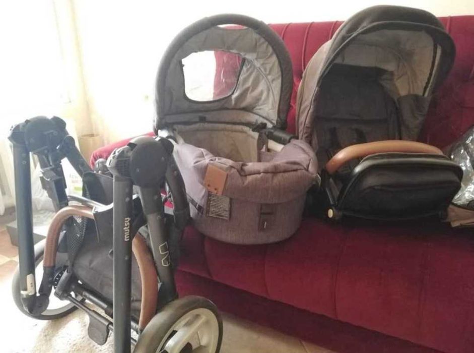 Бебешка количка Mutsy Evo