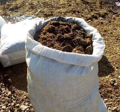 Перегной, навоз конский