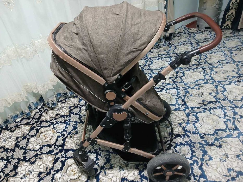 Болалар коляскаси. Детская коляска.