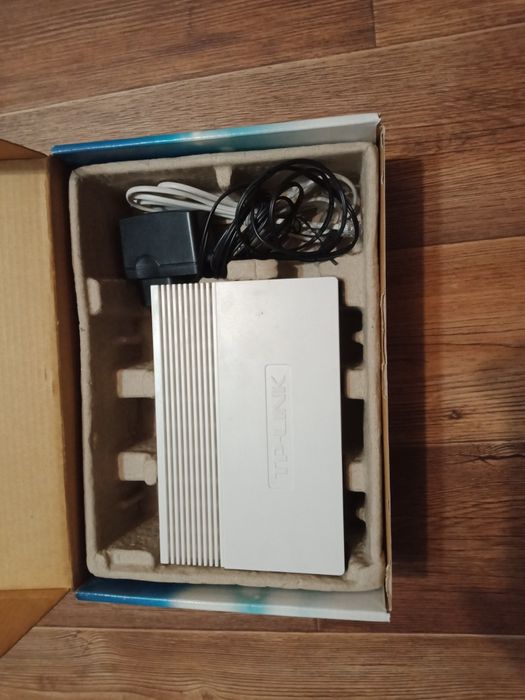 Модем TP-LINK TD-8817