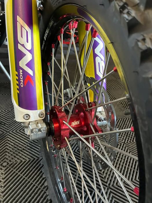Motocross 250cc 4 timpi 44 cai putere BnK injectie Posibilitate rate si transport în toată țara