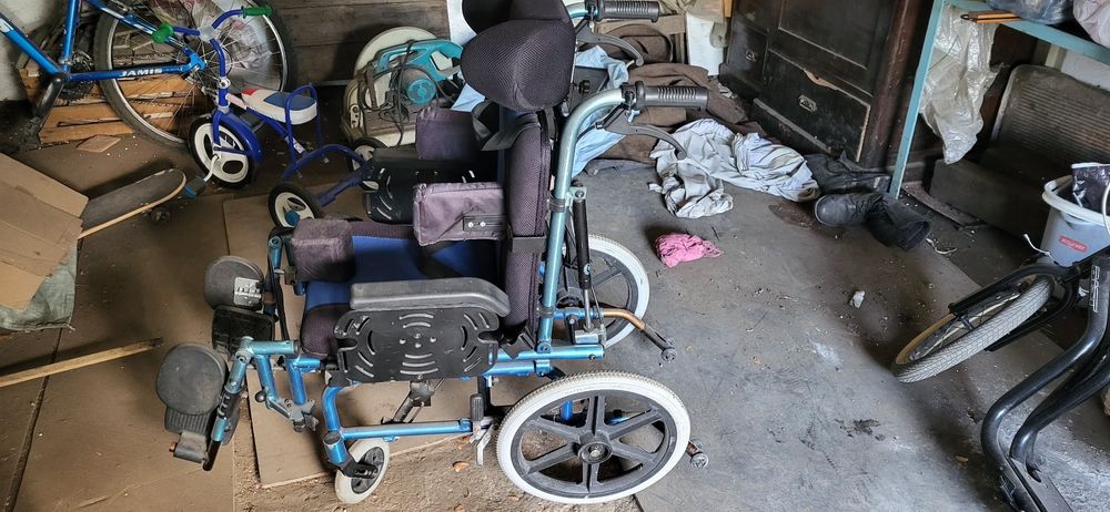 Коляска инвалидная детская