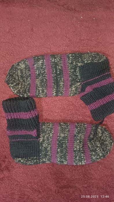Носки ручной работы