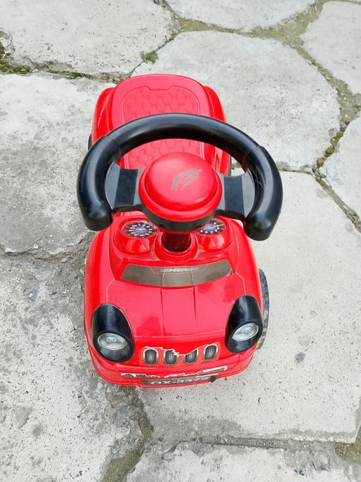 Машина, электромобиль