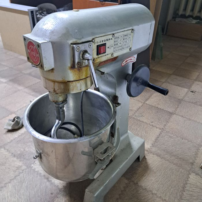 Тестомес спиральный