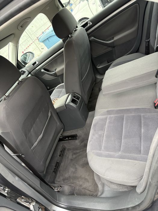 Vând volkswagen Jetta