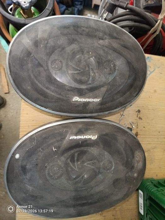 Тонколони Pioneer