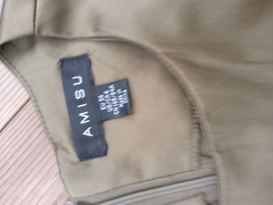 Платье хаки цвета