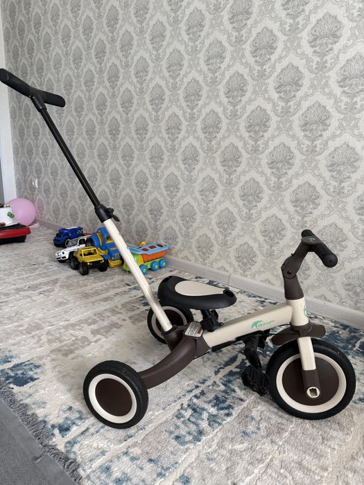Продам детский велосипед трехколесный