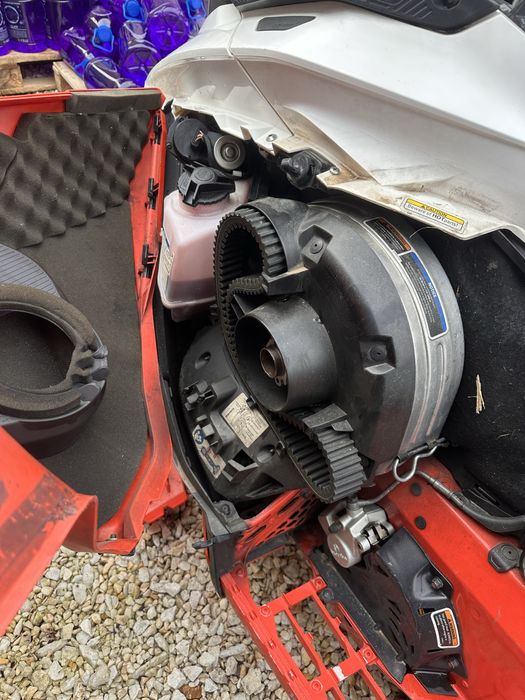 Snowmobil ski-doo 850 E-tec 2020  Fox Suspension