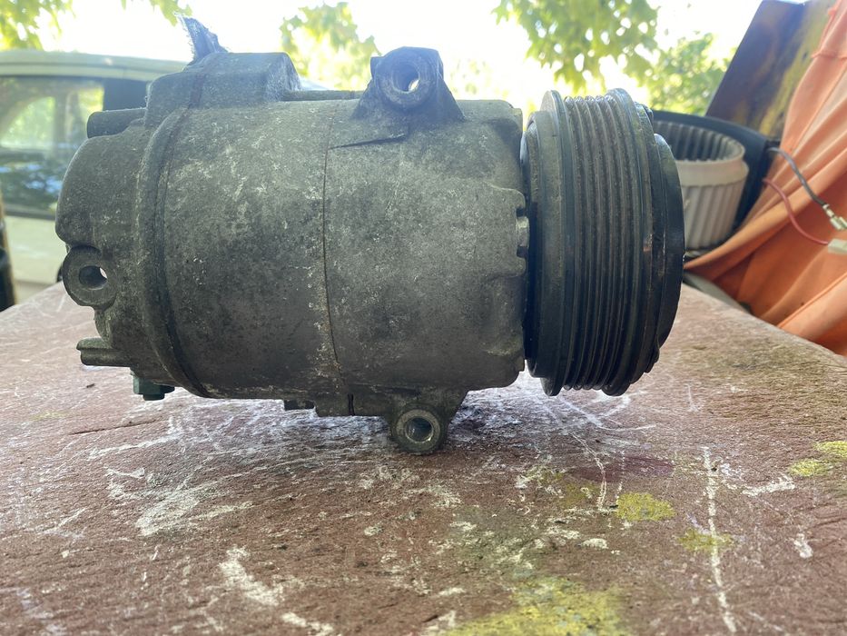 Компресор климатик за опел мерива б 1.4 бензин