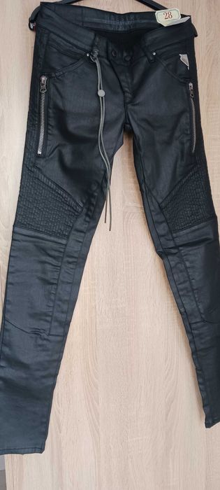 Дамски дънки понталон