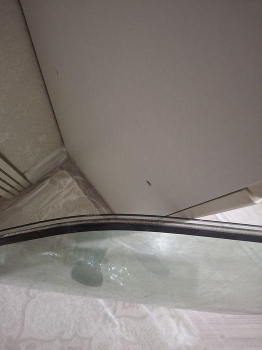 Стекло боковое мерседес w140