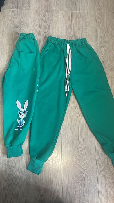 Спортивные штаны для девочек