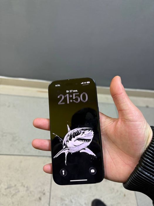 iPhone 15 128 гб емкость 88 %