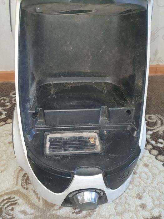 Продам пылесос в хорошем состоянии