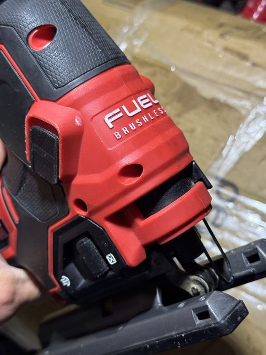 Milwaukee FBJS pendular fuel