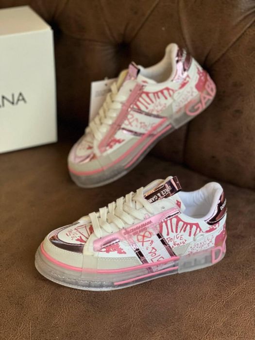 Adidași Preț redus