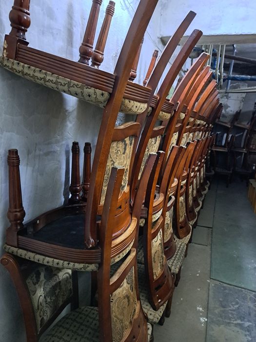 Продаётся стулья