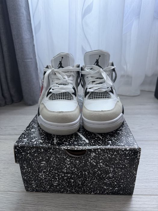 Air Jordan 4 Retro "Military Black"