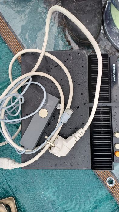 Vând proiector vitange