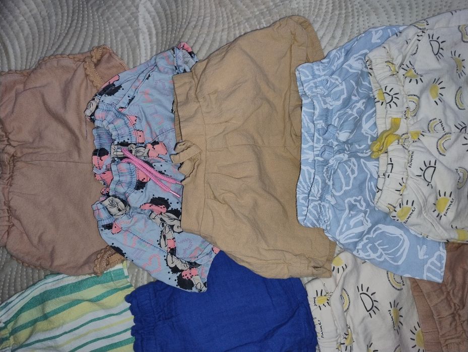 Lot pantaloni scurți fetițe 2-4 ani