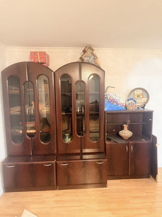 Продам комплект серванта  стенка самовывоз