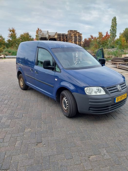 Vand caddy din 2005.pret 2200 euro.motor 2.0 sdi