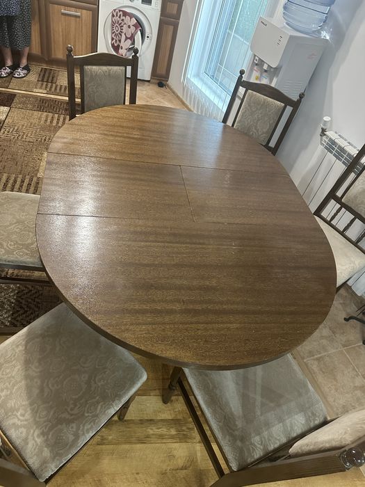 Комплект маса със 6 бр стола