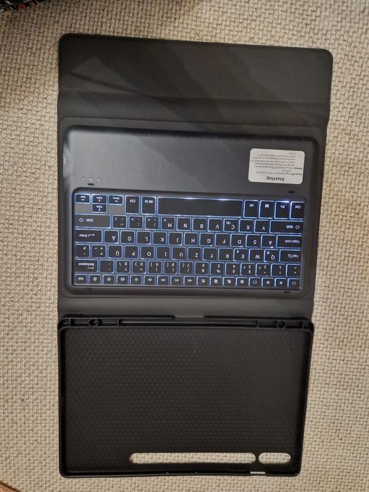 Husa + tastatura bluetooth Samsung Galaxy Tab S9+/S9+ FE - Brasov