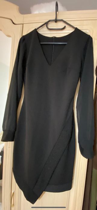 Rochie neagra scurta de ocazie